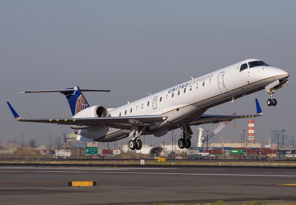 Embraer Erj 145 Regional Jet American Airlines