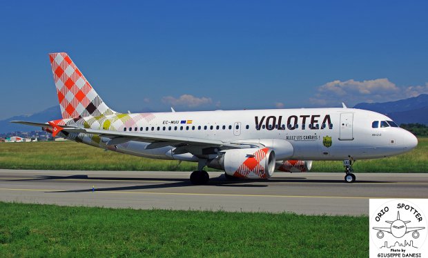 volotea carry on