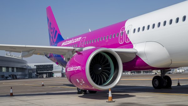 wizz air amman