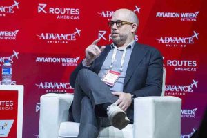 Avianca To Take Network 'Risks,' Plans Paris Launch