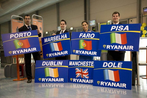 Ryanair 2