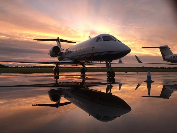 London Oxford Airport