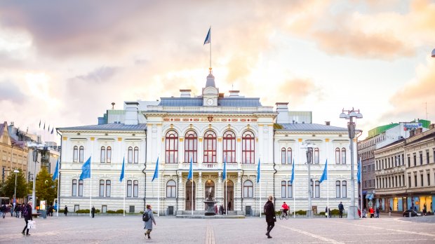 Autumn in Tampere - Evening Light - Laura Vanzo