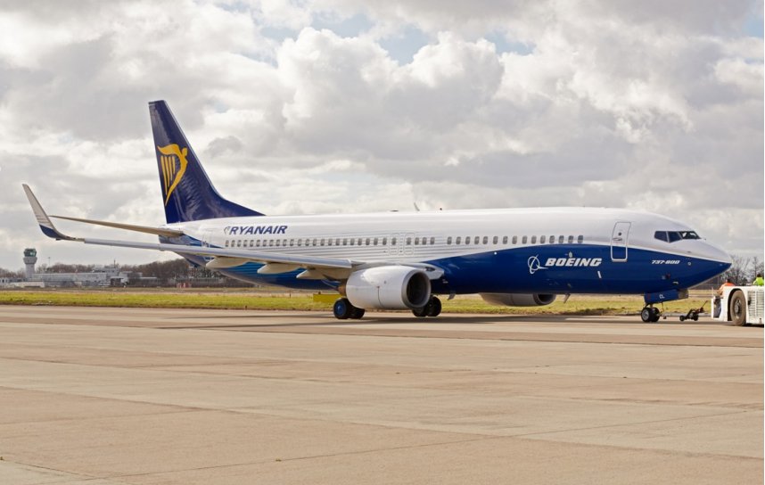 Ryanair - Boeing Livery