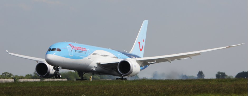 TUiFly 787