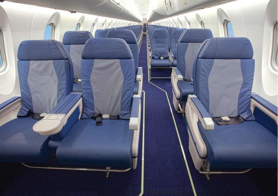 CRJ1000 Interior