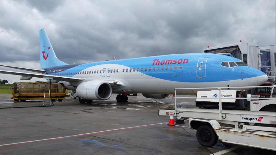 Thomson 737