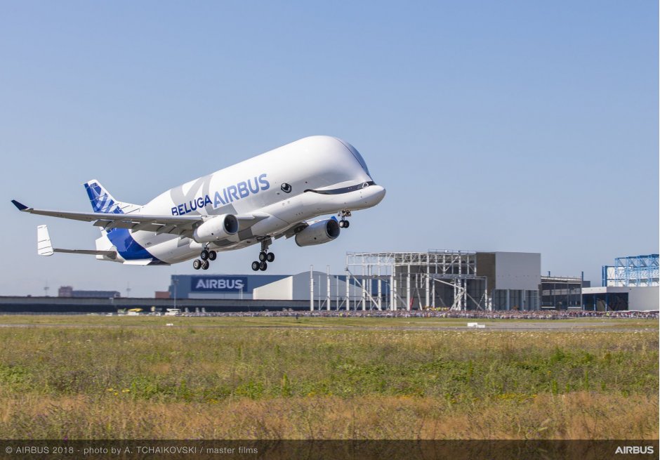 BelugaXL-FirstFlight-1.jpg