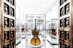 020 - 10_Cremona_Museo_del_Violino 300x200