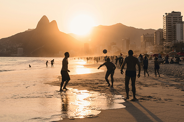 6-FOOTVOLLEY_ft2 website