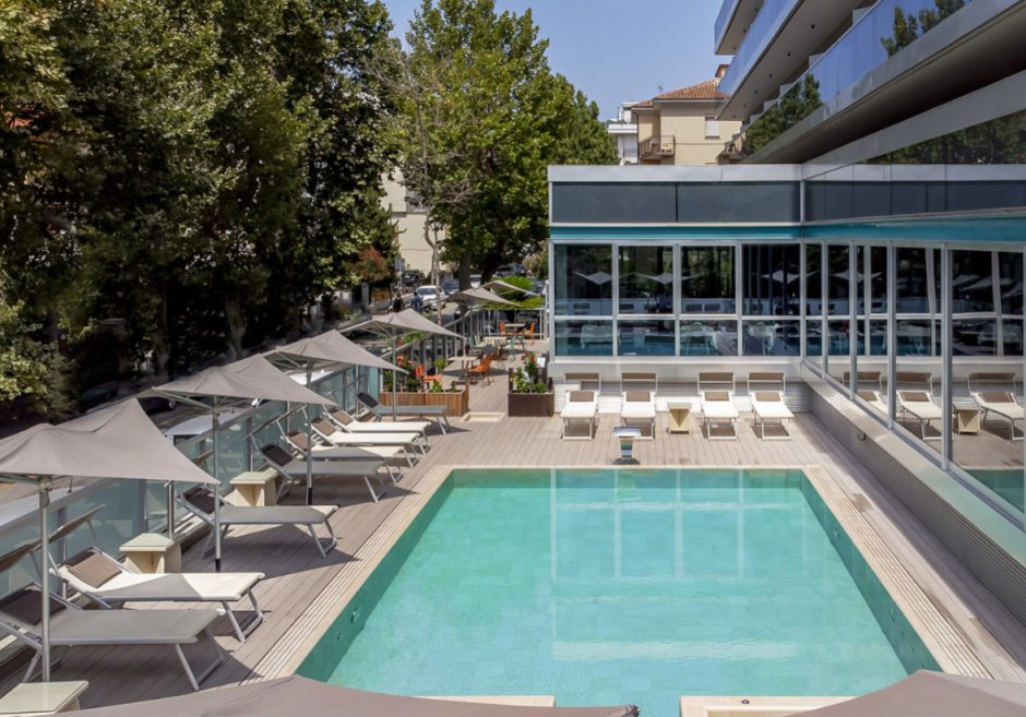 Aqua hotel REU26