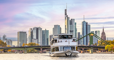 Packing Tips 470x250 RheinMain_Frankfurt_Mainschiffahrt_83_&copy;#visitrheinmain_David_Vasicek copy